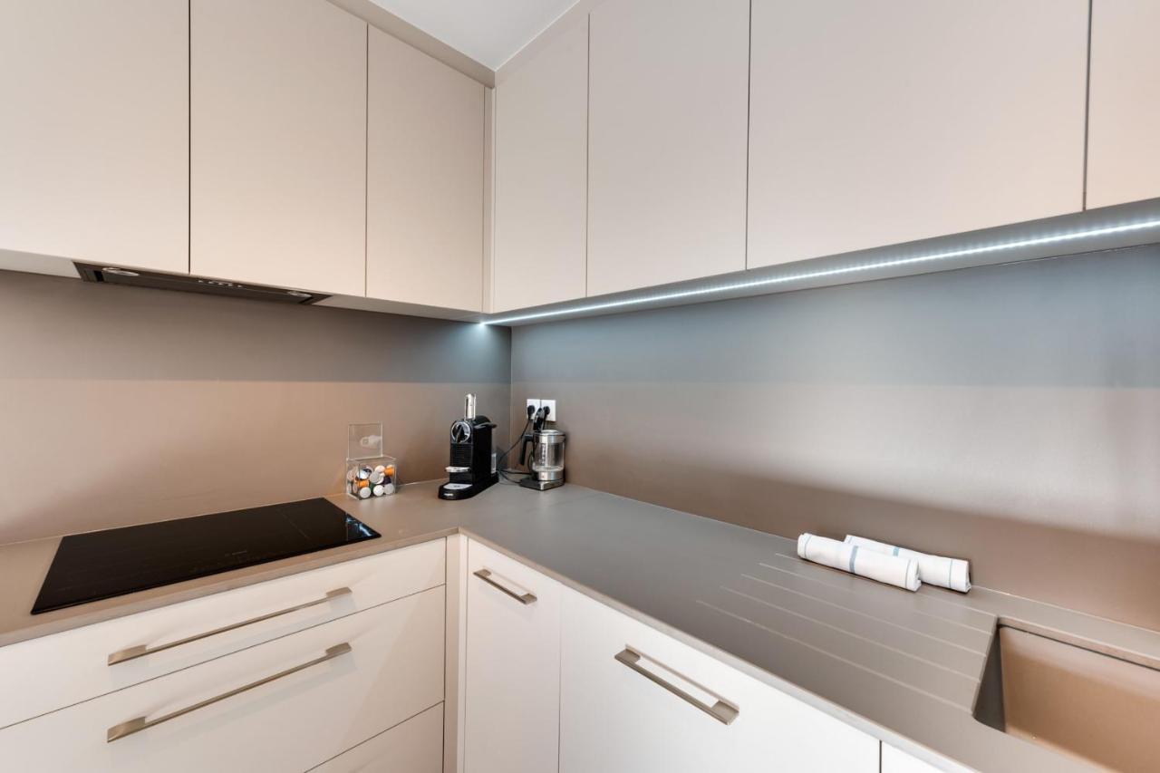 Le Reposoir - New 2 Bedroom Apartment With Terrace & Garage Annecy Exterior photo