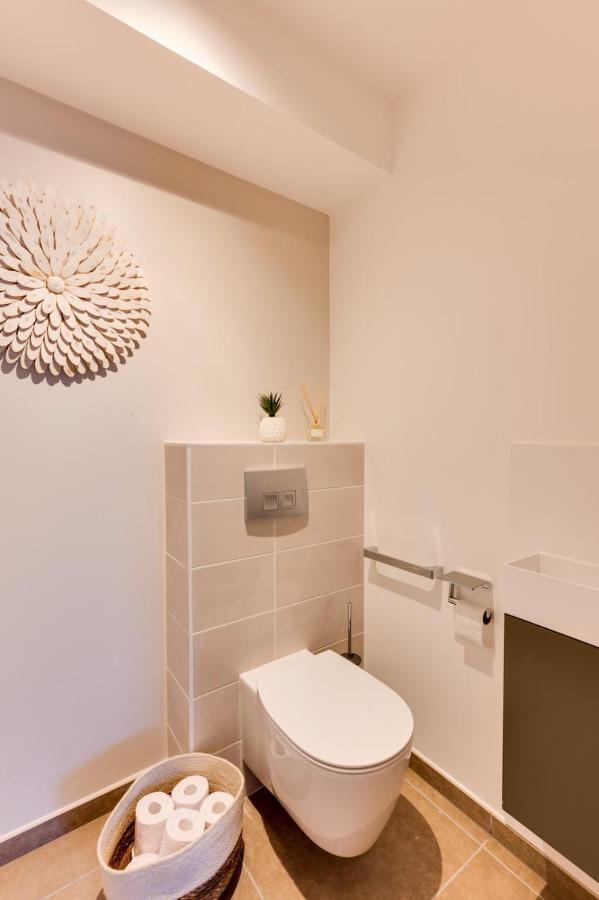 Le Reposoir - New 2 Bedroom Apartment With Terrace & Garage Annecy Exterior photo